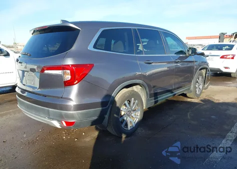 2021 Honda Pilot Ex z USA, uszkodzony, nr VIN 5FNYF5H30MB021466